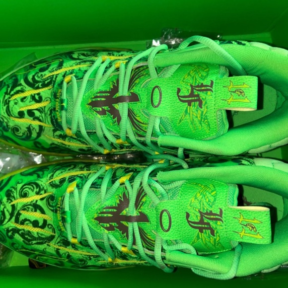 Size 13 .| Green PUMA - x LaMelo Ball MB.03  Don’t need.| - Picture 2 of 2